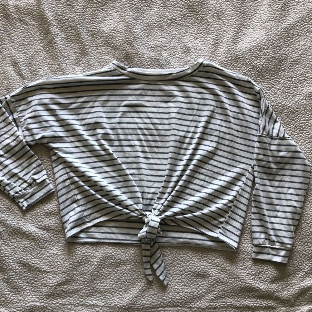 Striped Long sleeve, front knot, crop top